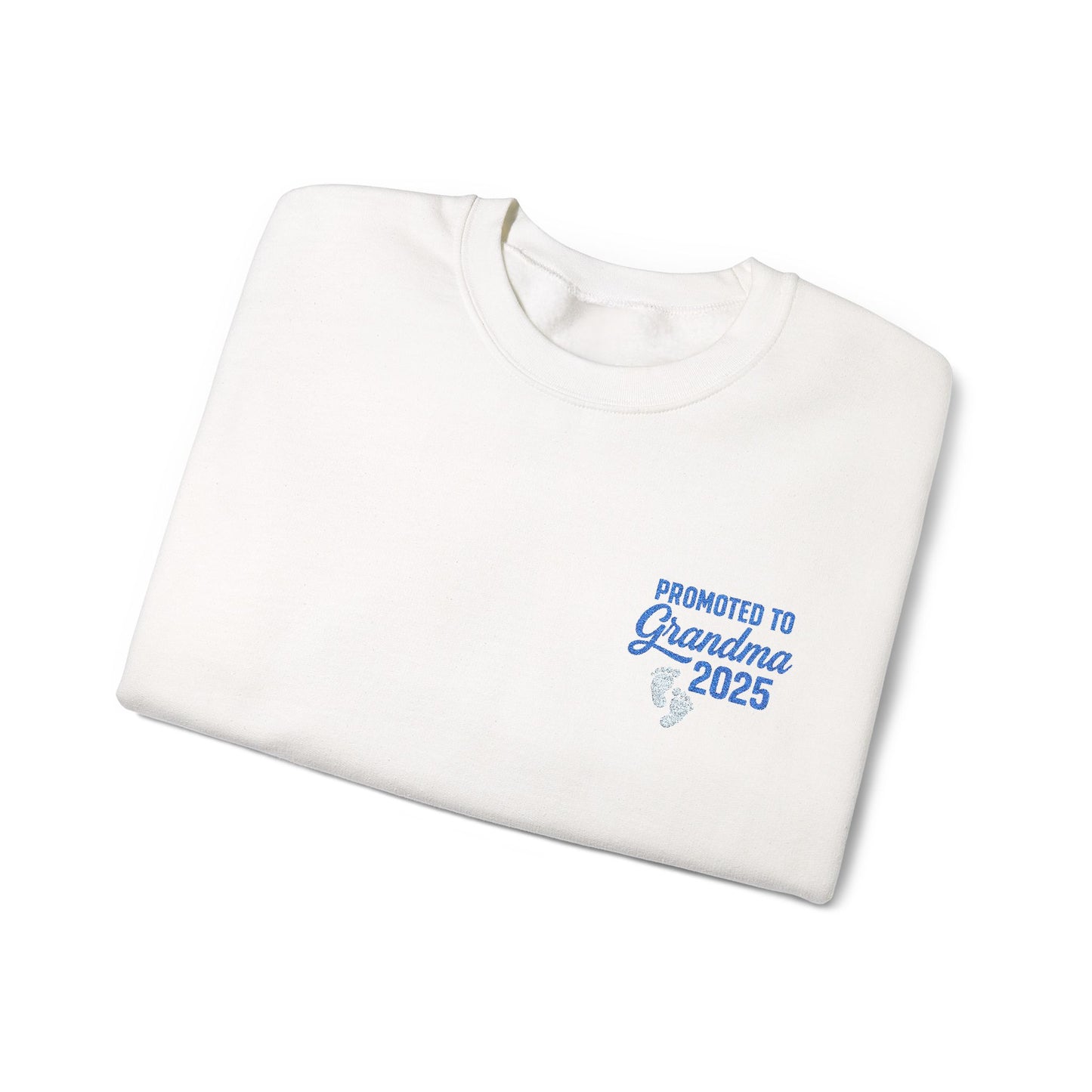 Promoted to Grandma 2025 Embroidered Design Sweatshirt ā Pregnancy Reveal Gift for Future Grandmas