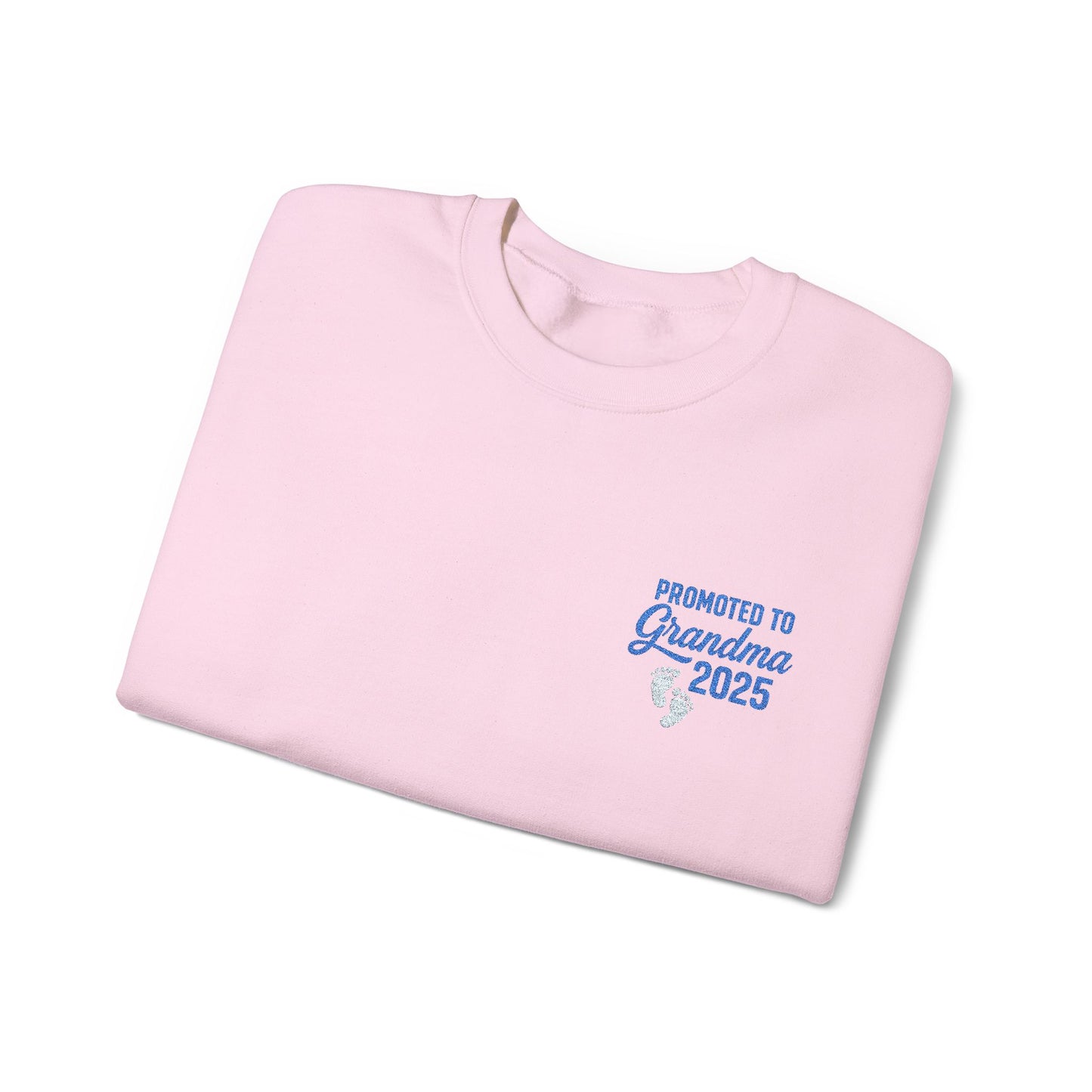 Promoted to Grandma 2025 Embroidered Design Sweatshirt ā Pregnancy Reveal Gift for Future Grandmas