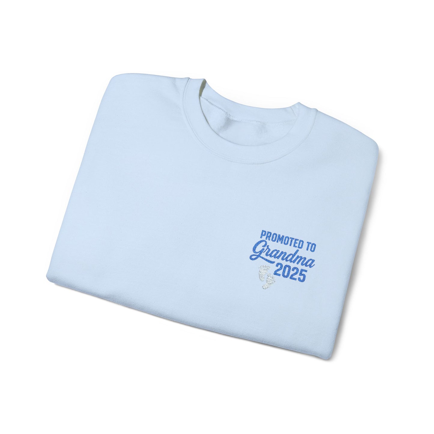 Promoted to Grandma 2025 Embroidered Design Sweatshirt ā Pregnancy Reveal Gift for Future Grandmas