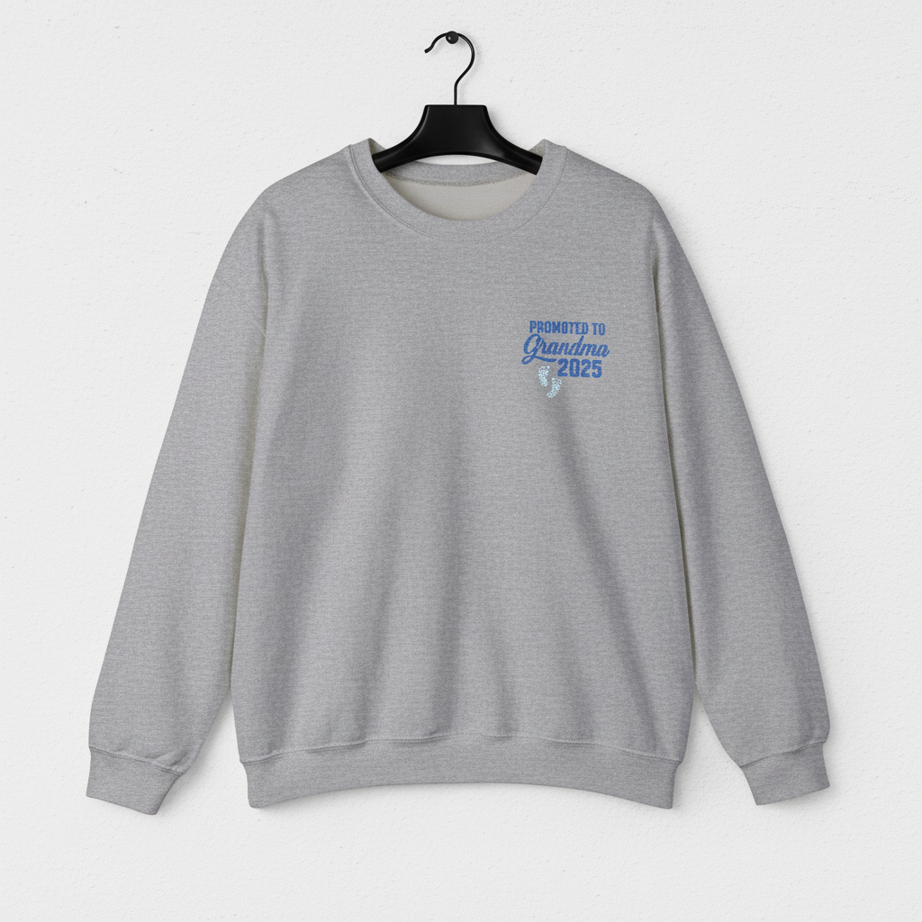 Promoted to Grandma 2025 Embroidered Design Sweatshirt ā Pregnancy Reveal Gift for Future Grandmas